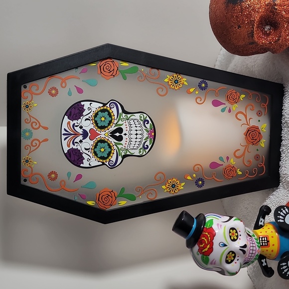 Sugar Skull Halloween Decor - Picture 4 of 4